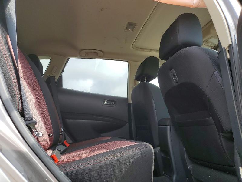 2010 Nissan Rogue s