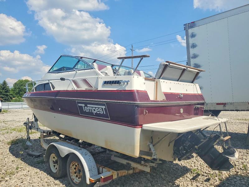 1989 Boat Tempest