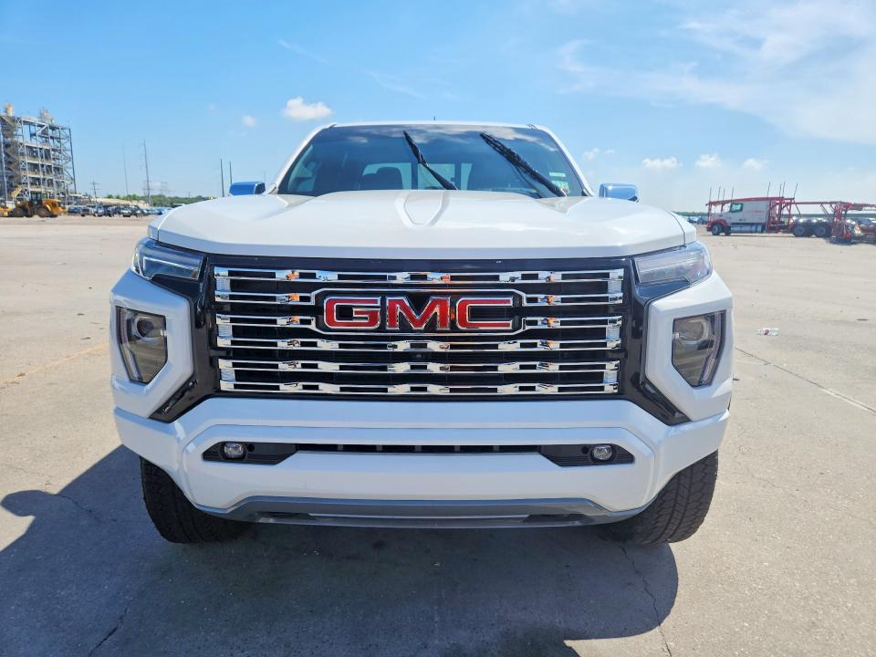 2026 GMC 5500 W5504