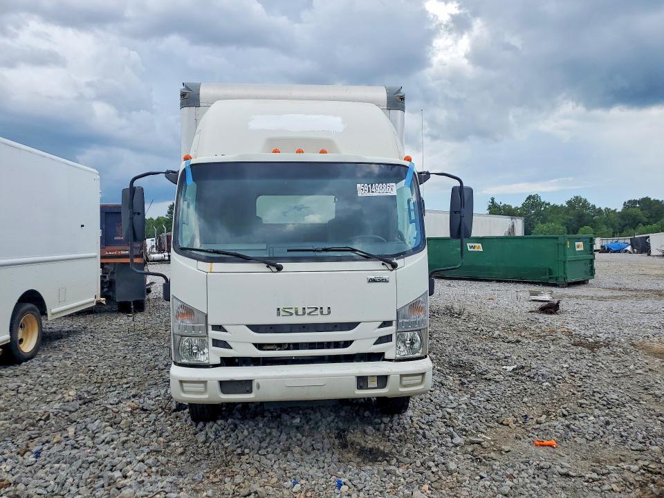 2022 Isuzu NRR