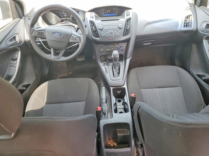 2015 Ford Focus s