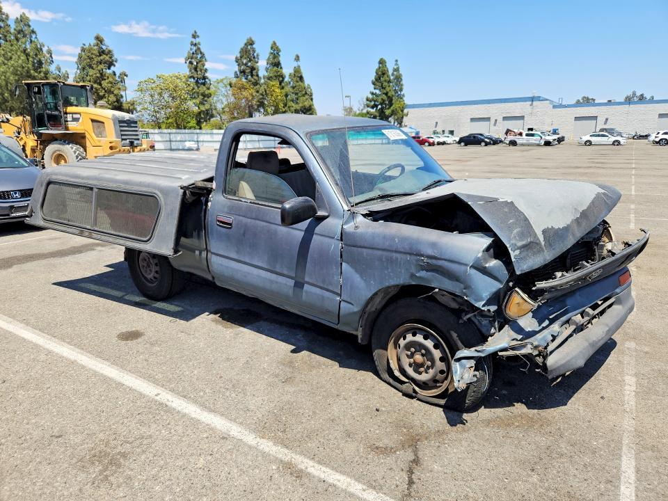 1996 Toyota Tacoma Base