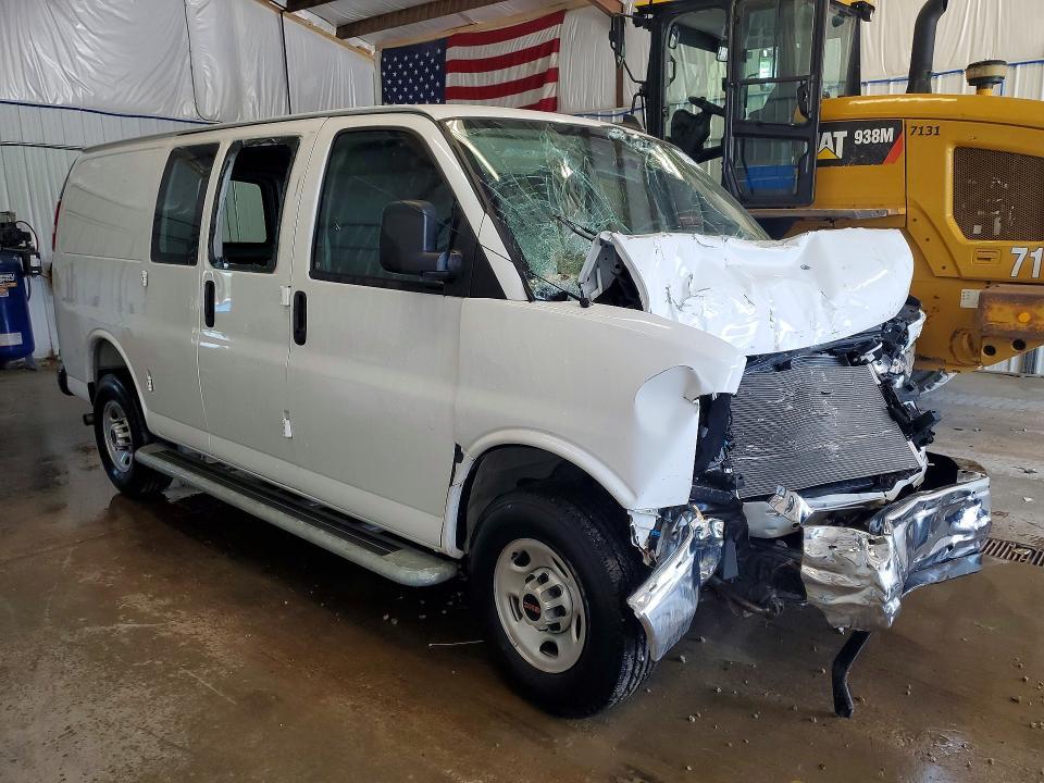 2025 GMC Savana 2500 Cargo Delivery van