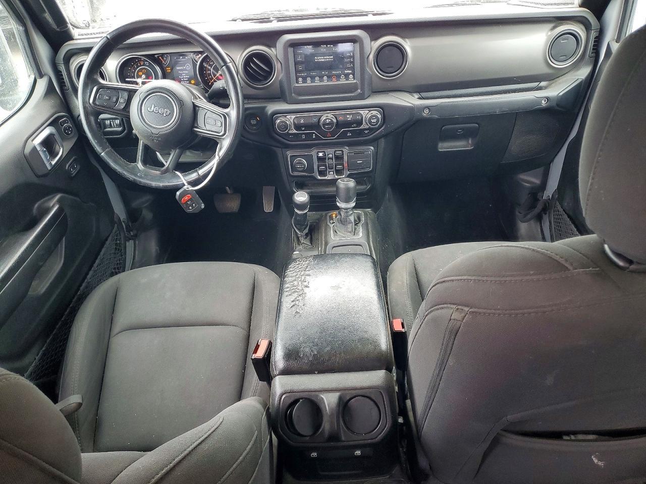 2022 Jeep Gladiator Sport