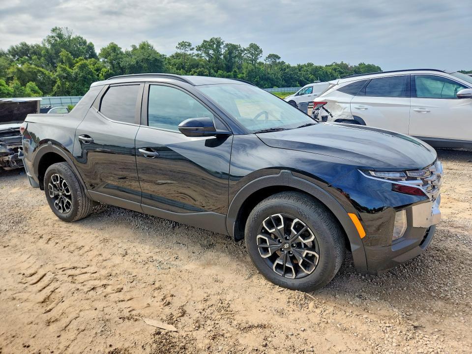 2023 Hyundai Santa Cruz SEL Premium