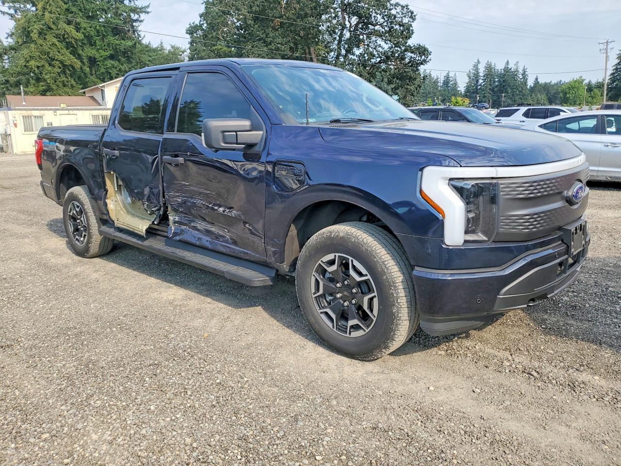 2022 Ford F150 Lightning PRO