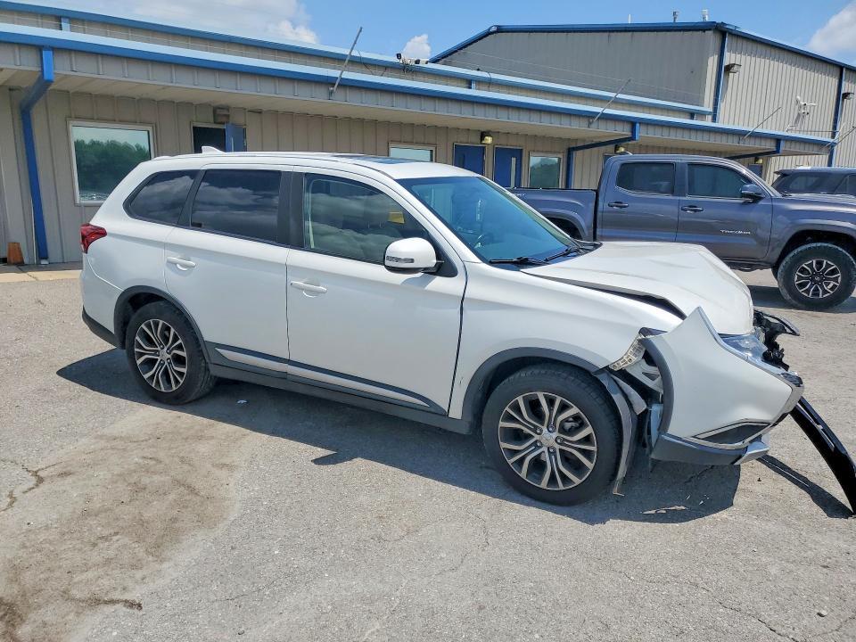 2018 Mitsubishi Outlander se