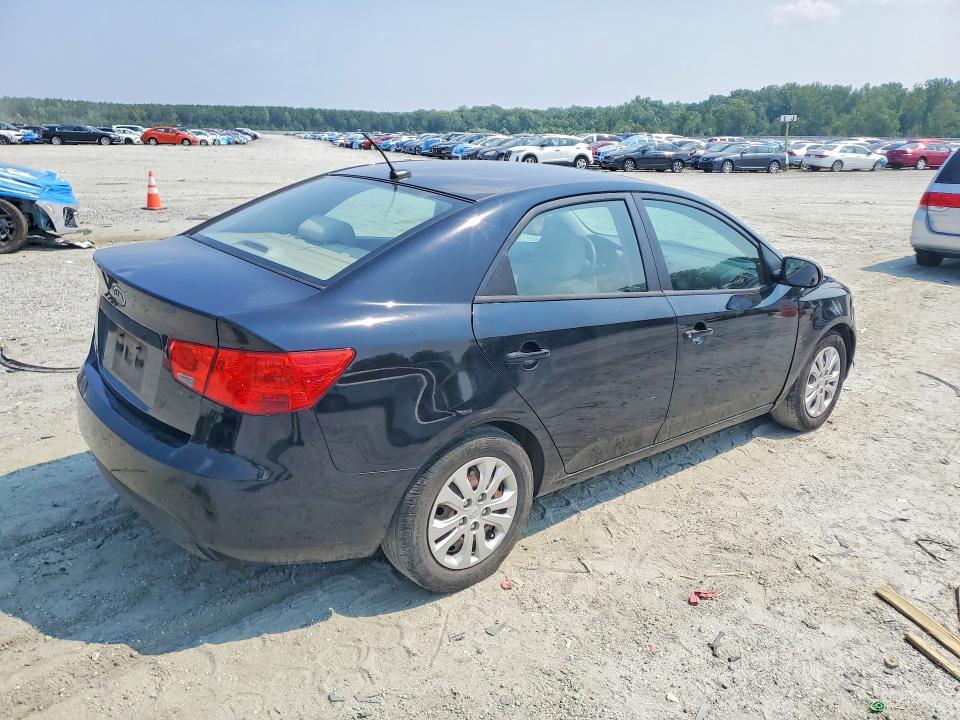 2013 KIA Forte lx
