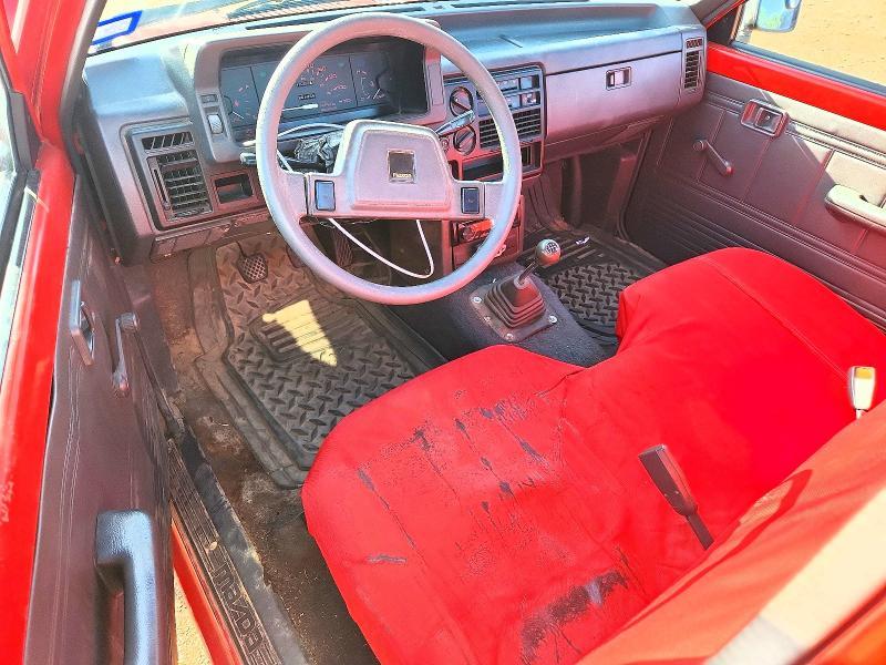1990 Mazda B2200 Short BED