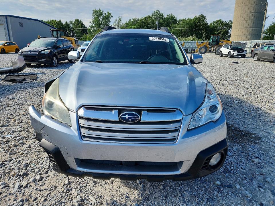 2013 Subaru Outback 2.5i Premium