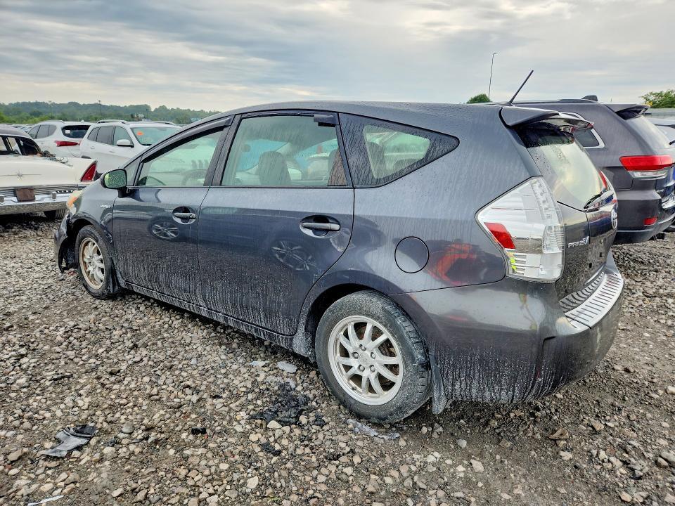 2013 Toyota Prius v Three