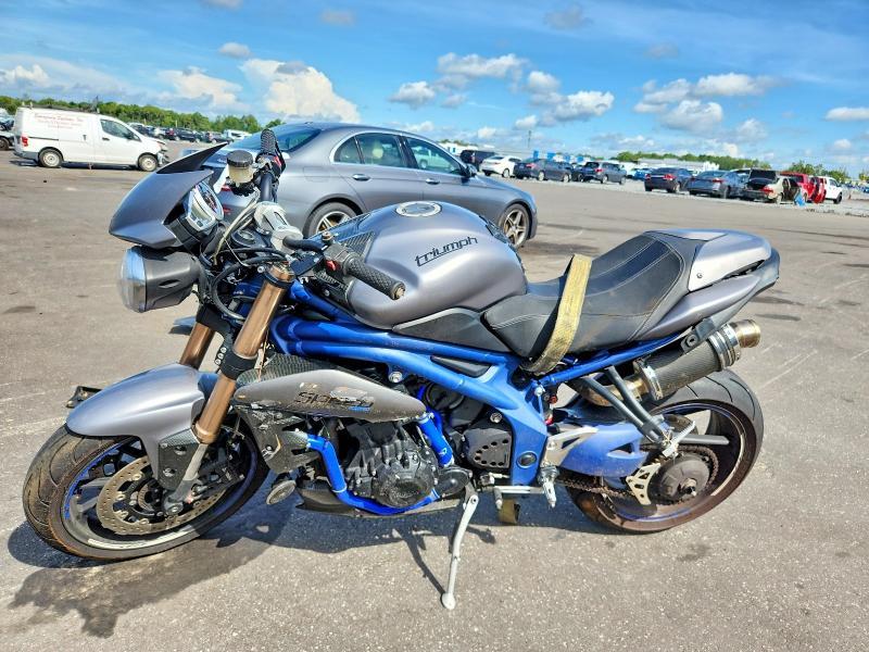 2013 Triumph Speed Triple abs