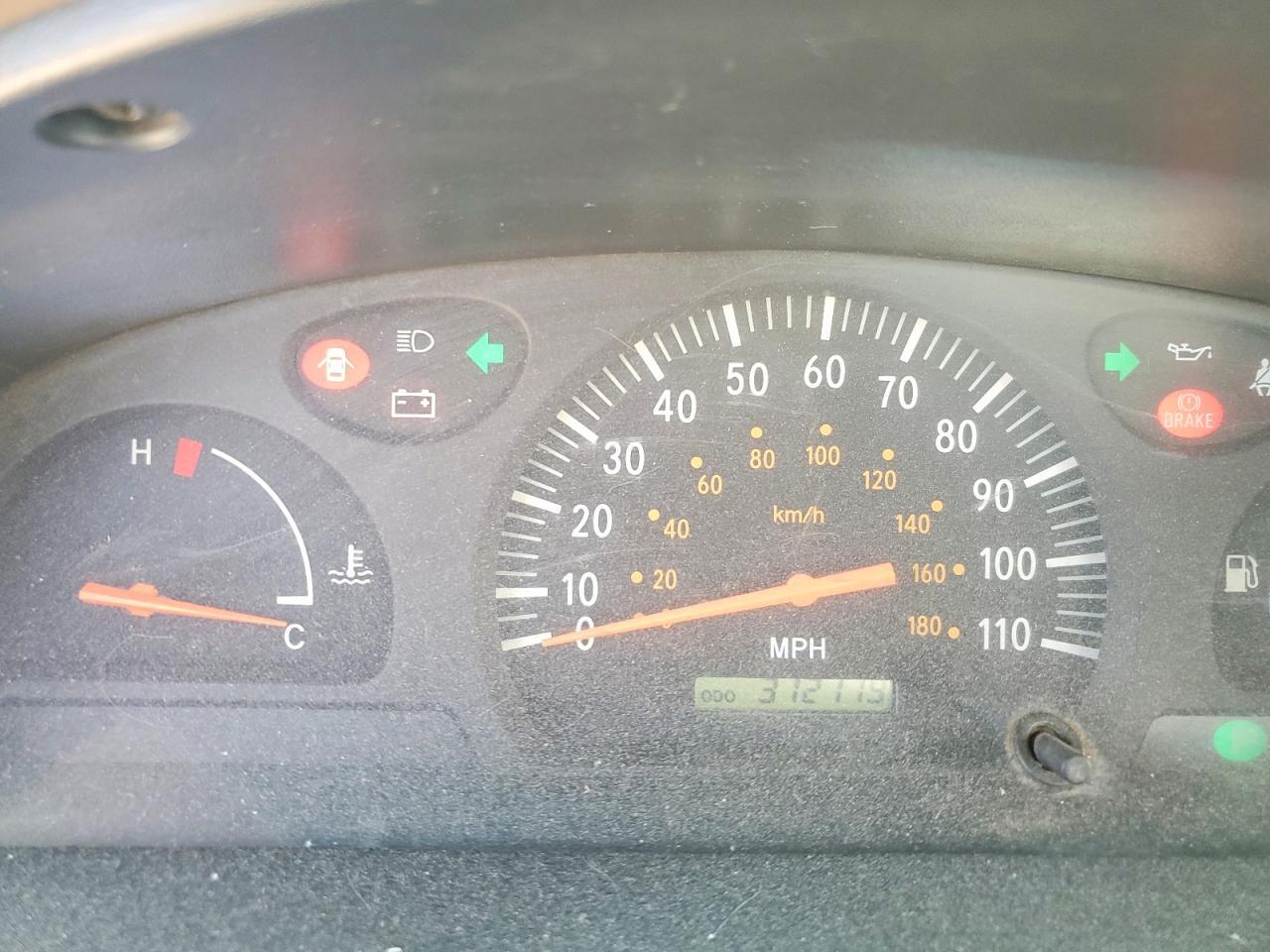 2002 Toyota Tundra Base