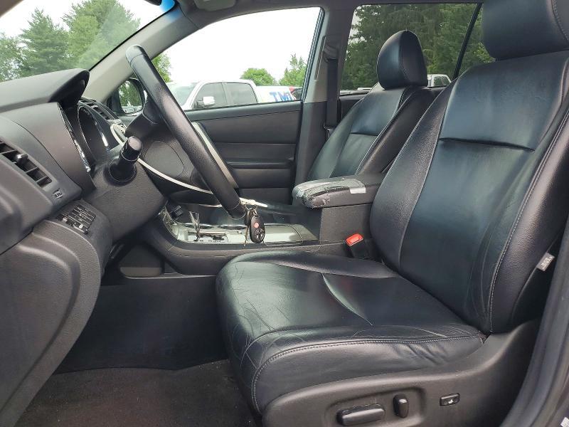 2013 Toyota Highlander se
