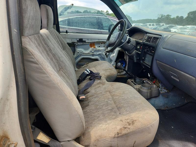 2000 Toyota Tacoma Base