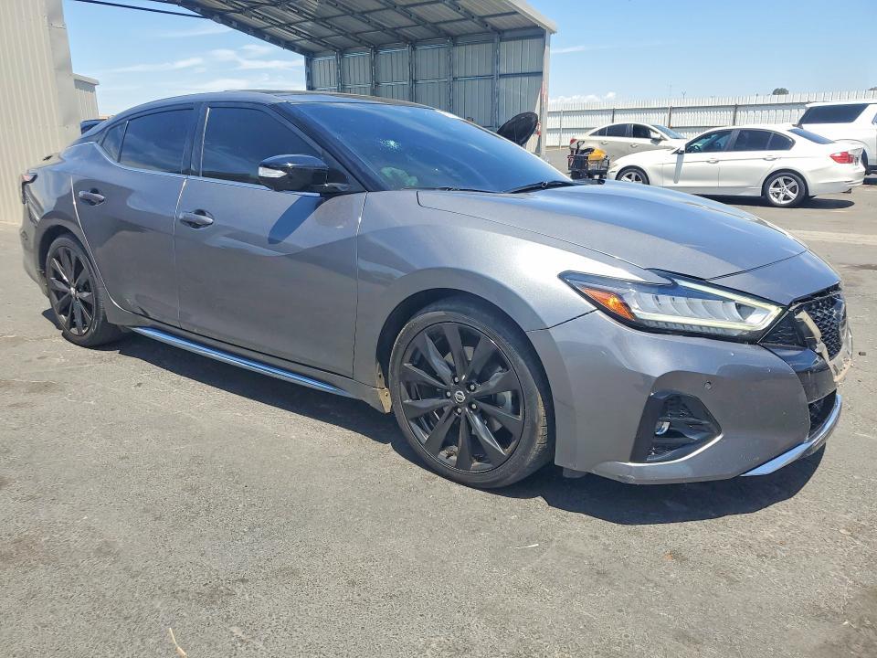 2020 Nissan Maxima sr