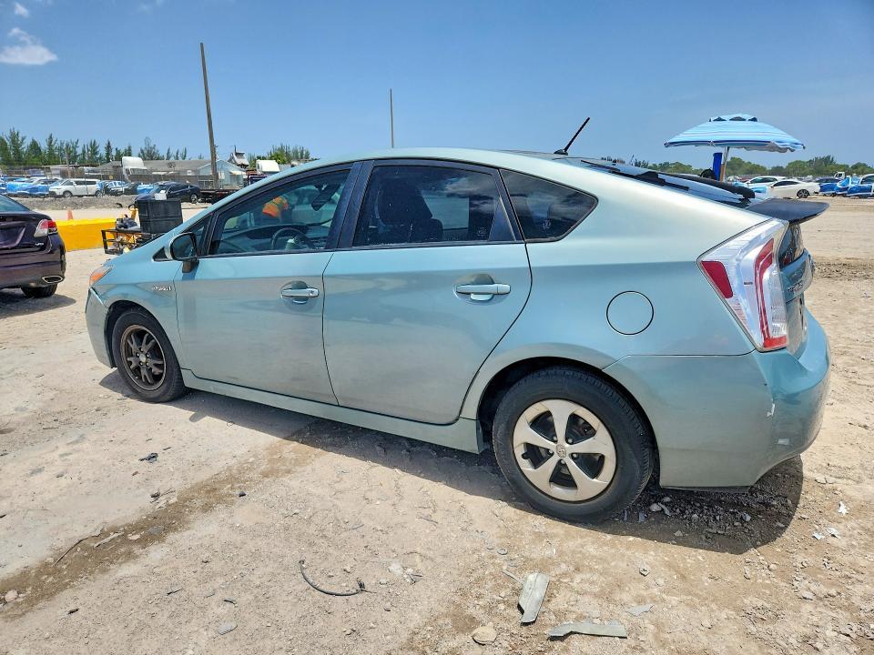 2013 Toyota Prius two