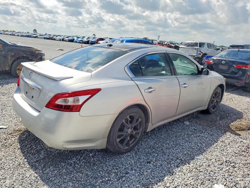 2012 Nissan Maxima S/sv
