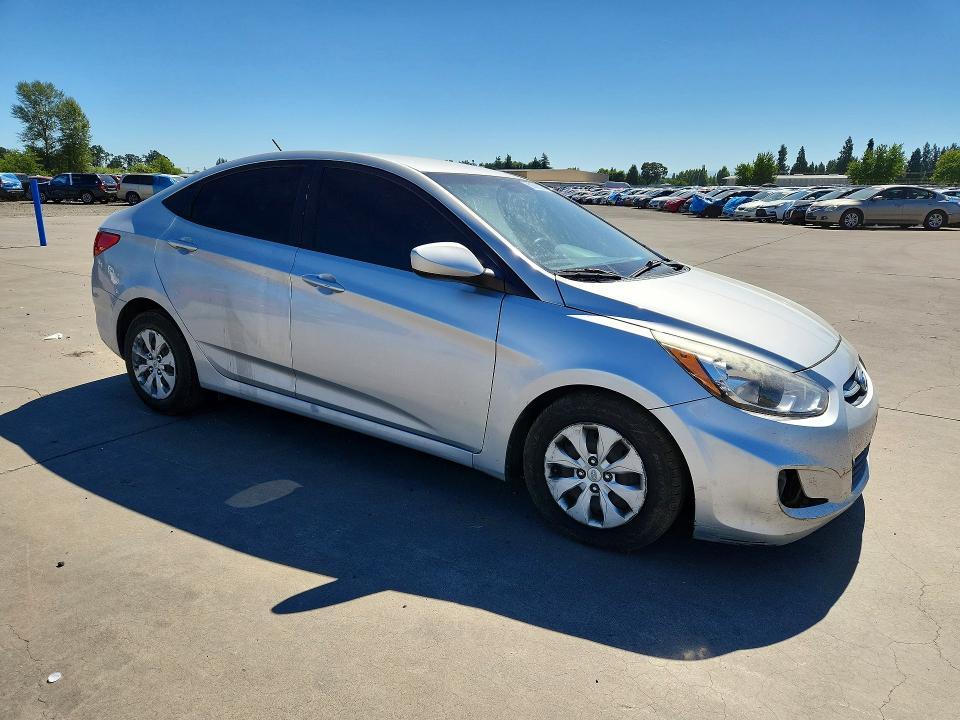 2016 Hyundai Accent se