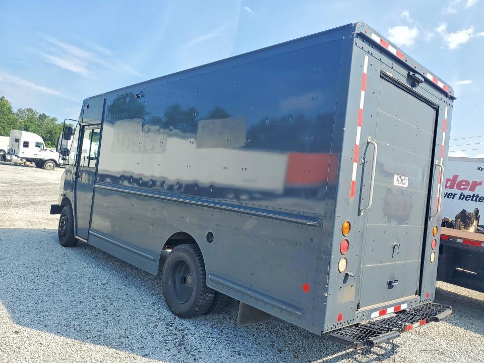 2021 Freightliner MT45G Chassis Delivery Truck
