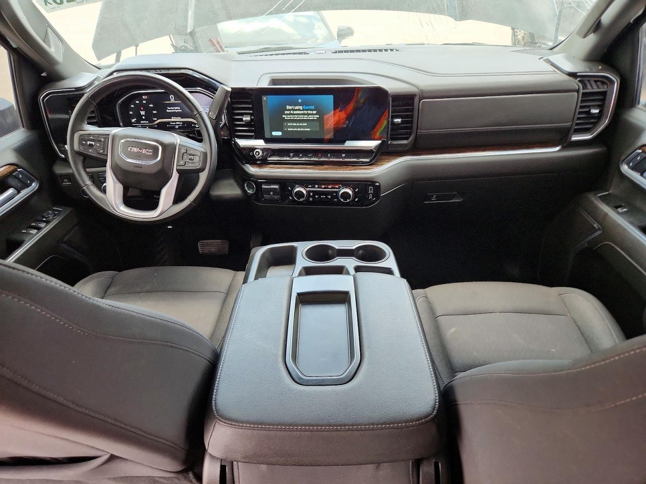2025 GMC Sierra K2500 SLE