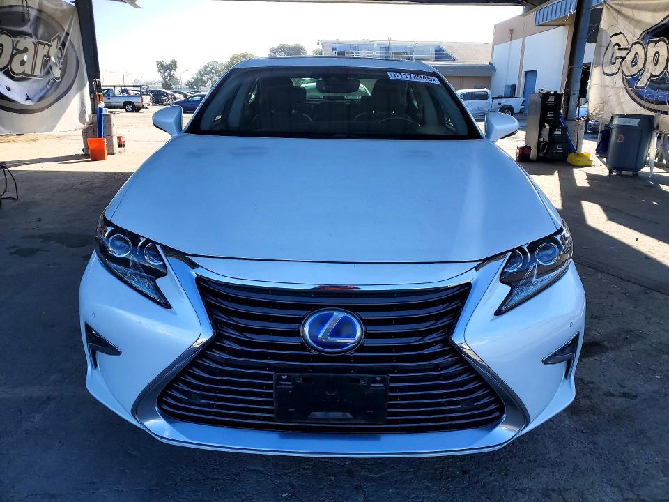 2018 Lexus Es 300h