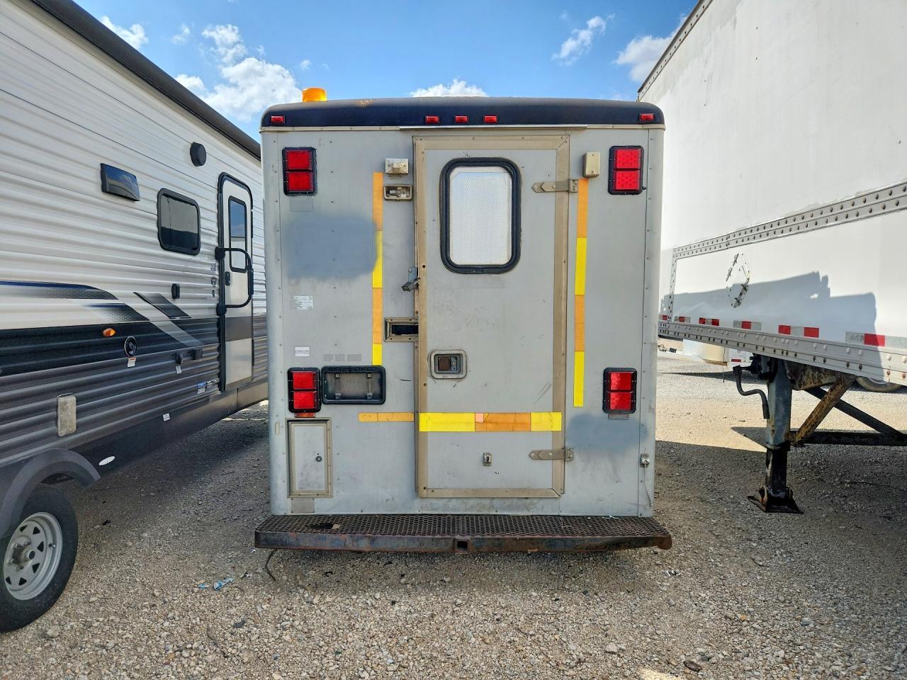 1994 Wells Cargo Fiber Optic Splicing Trailer