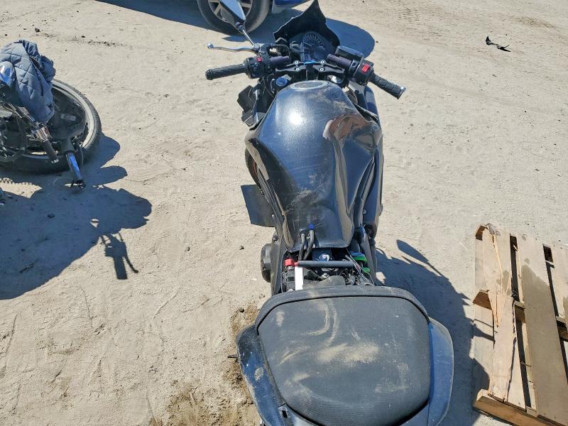 2016 Kawasaki EX650 F