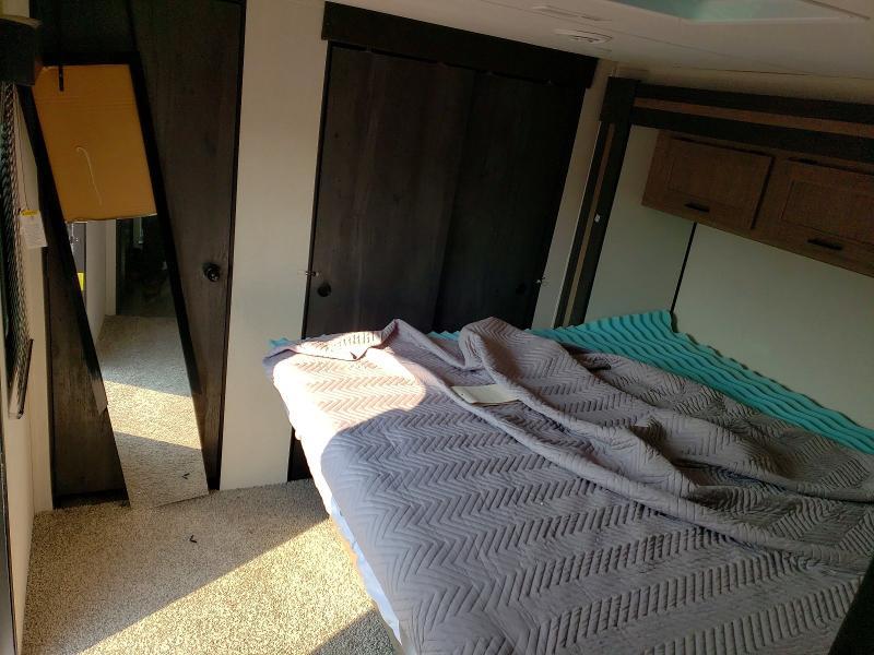 2021 Keystone Hideout Camper