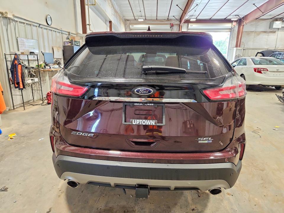 2020 Ford Edge sel