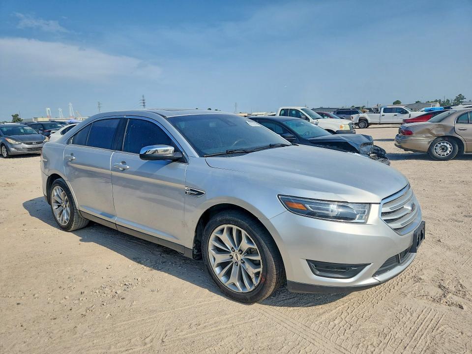 2017 Ford Taurus Limited