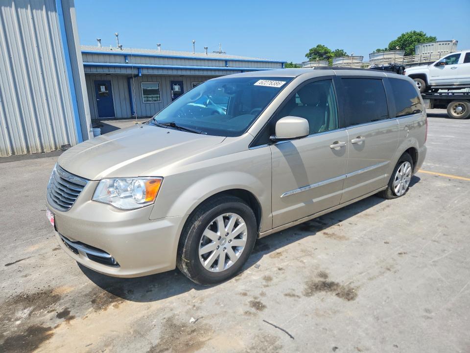 2016 Chrysler Town & Country Touring