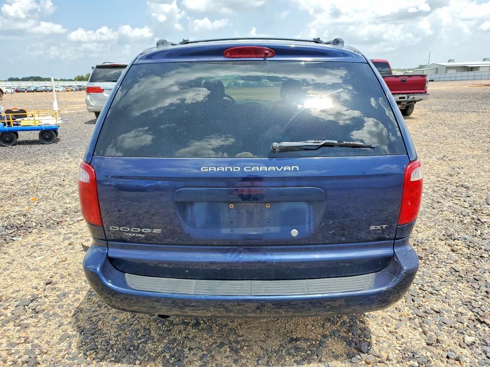 2005 Dodge Grand Caravan sxt