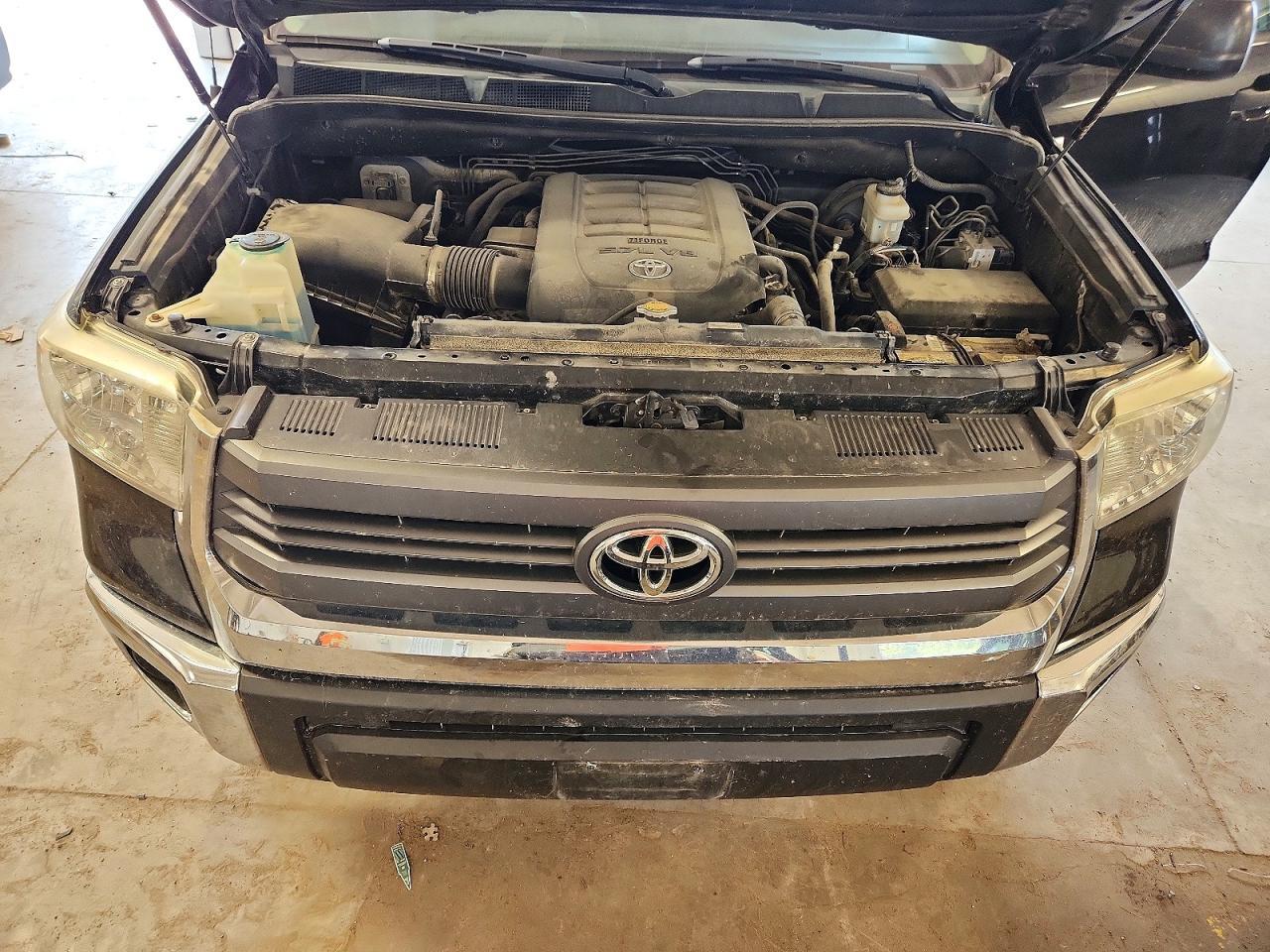 2015 Toyota Tundra SR5