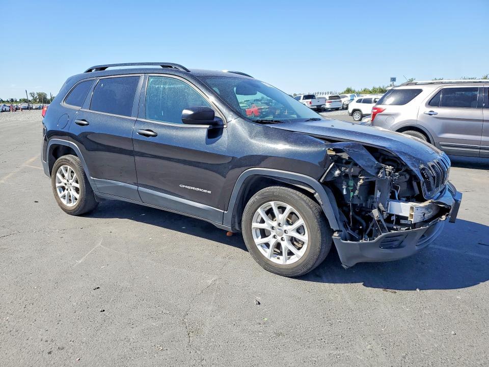 2016 Jeep Cherokee Sport