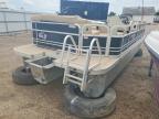 2013 Sun Tracker Boat-Pontoon Boat