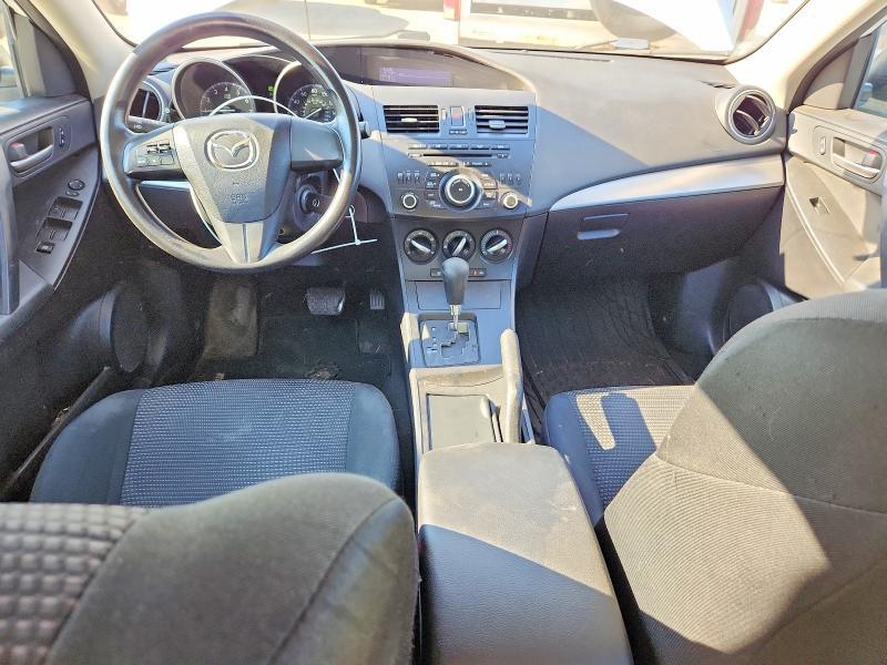 2013 Mazda 3 I