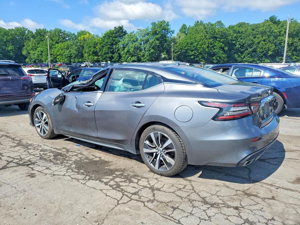 2020 Nissan Maxima sv