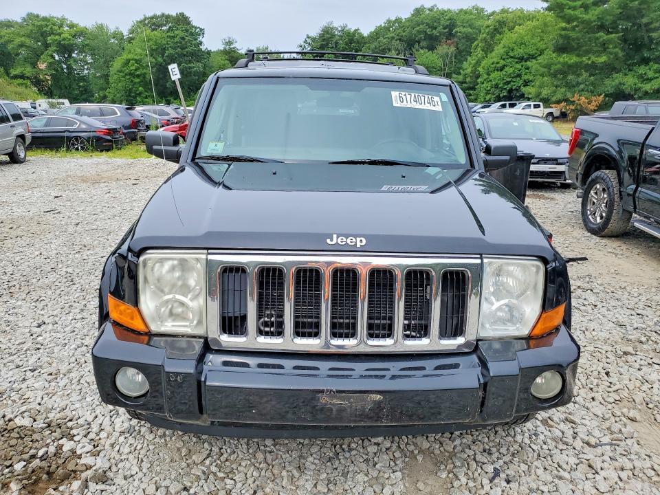 2010 Jeep Commander Sport