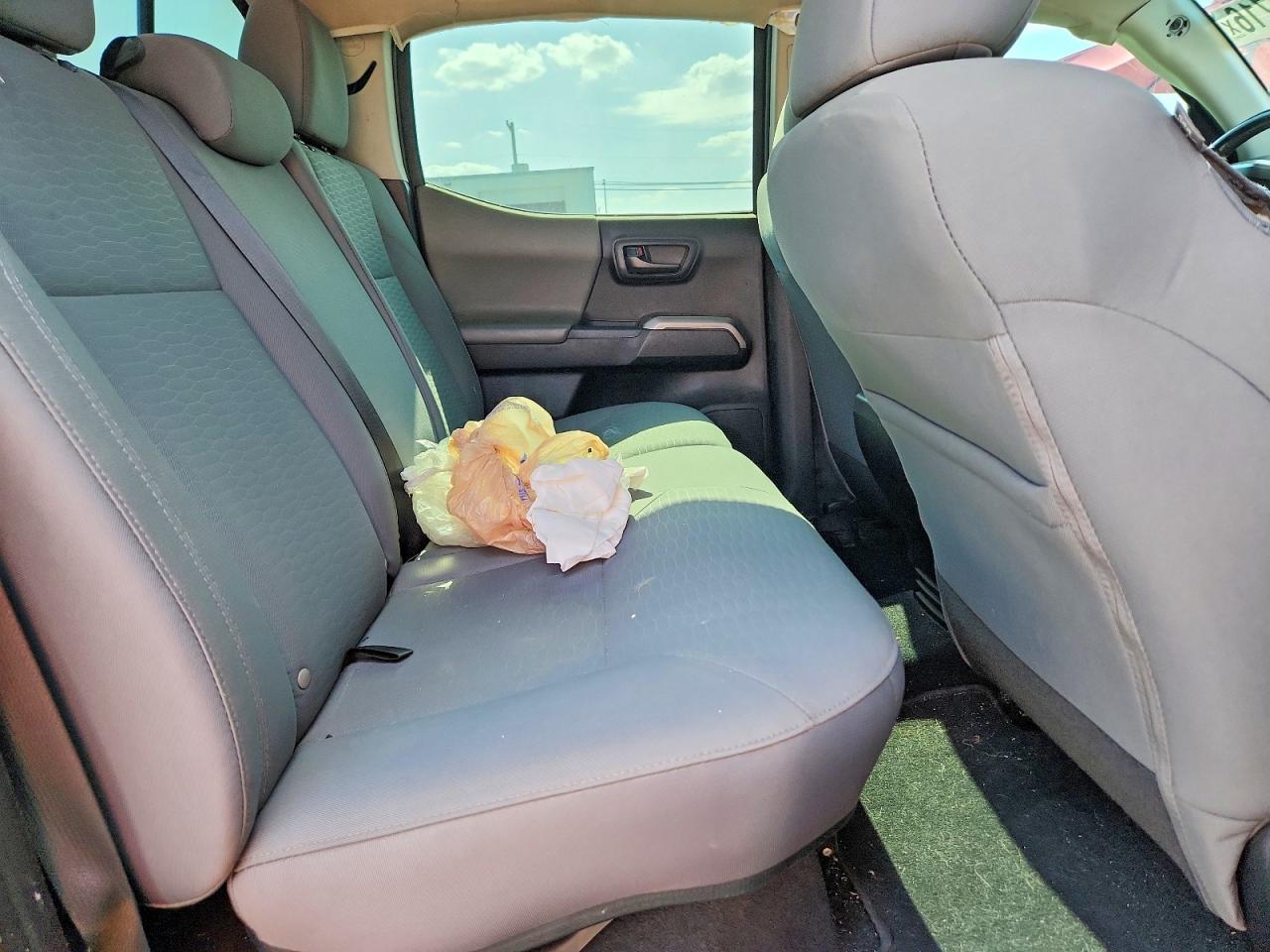 2019 Toyota Tacoma SR5 V6