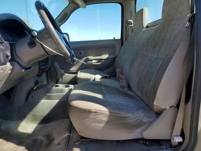 2004 Toyota Tacoma Base