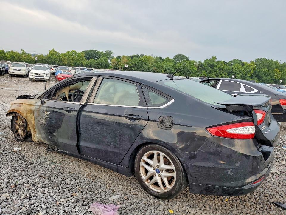 2015 Ford Fusion se