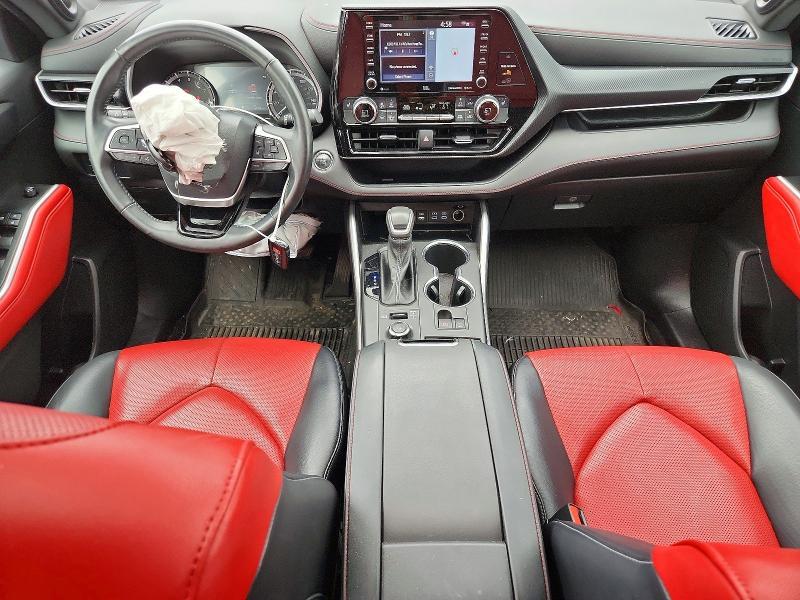 2022 Toyota Highlander xse
