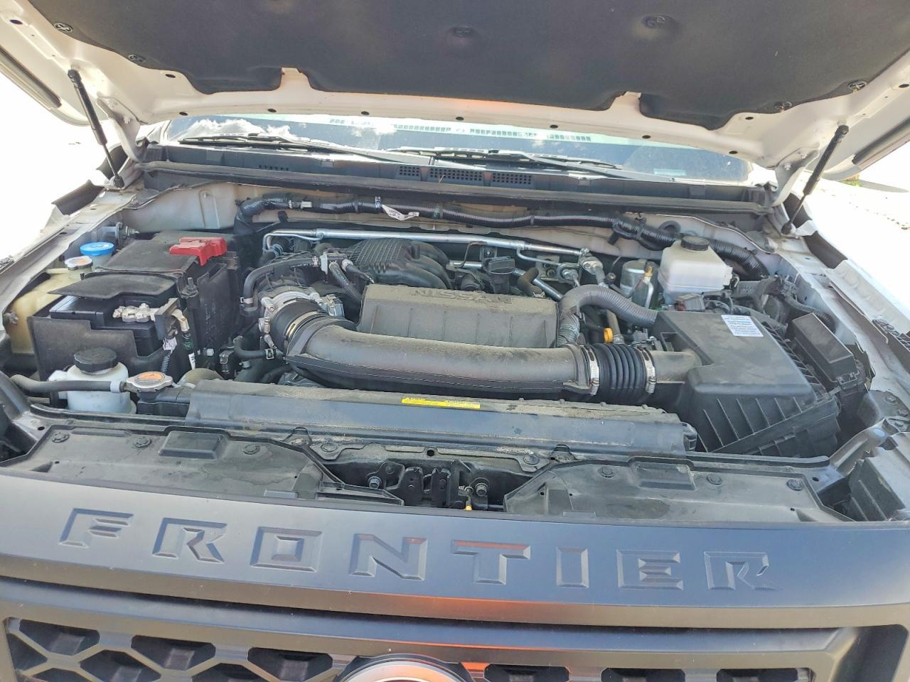 2024 Nissan Frontier S
