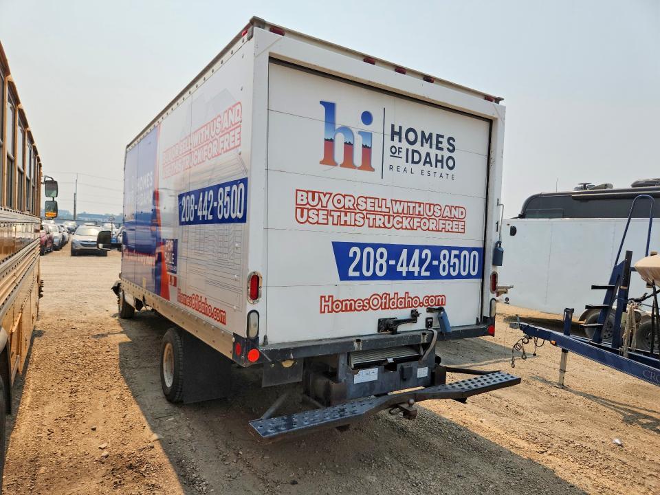 2012 GMC Savana box Truck