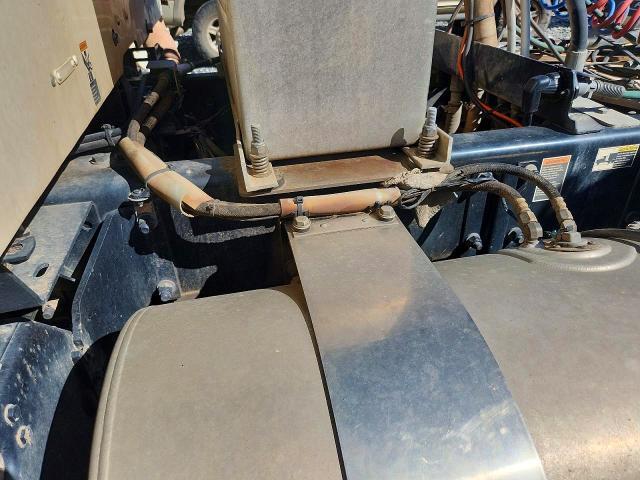 2021 Kenworth Construction T880
