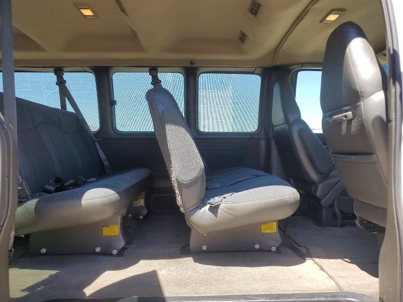 2002 Chevrolet Express G3500