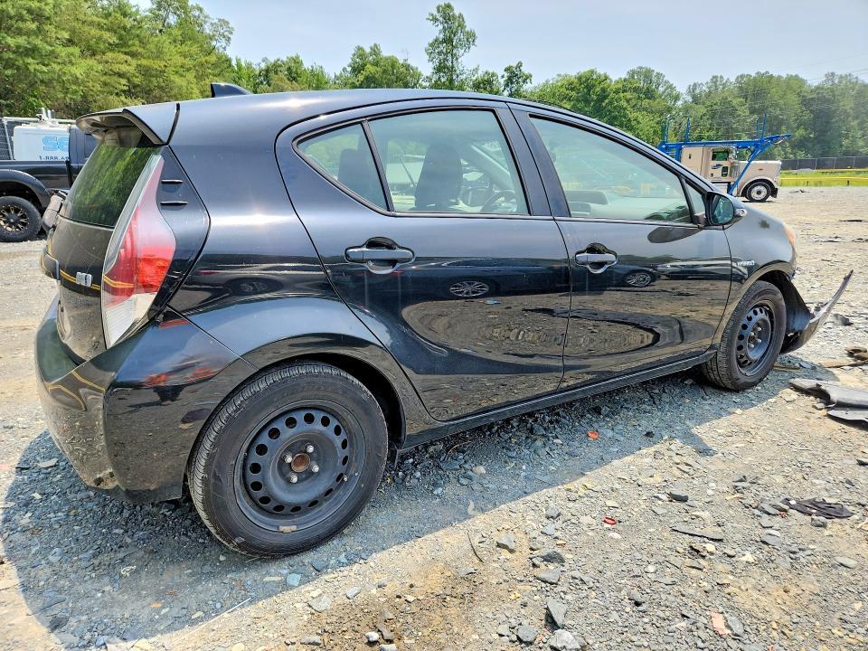 2015 Toyota Prius c two