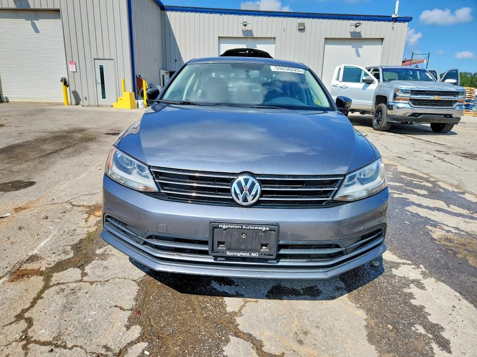2015 Volkswagen Jetta Base