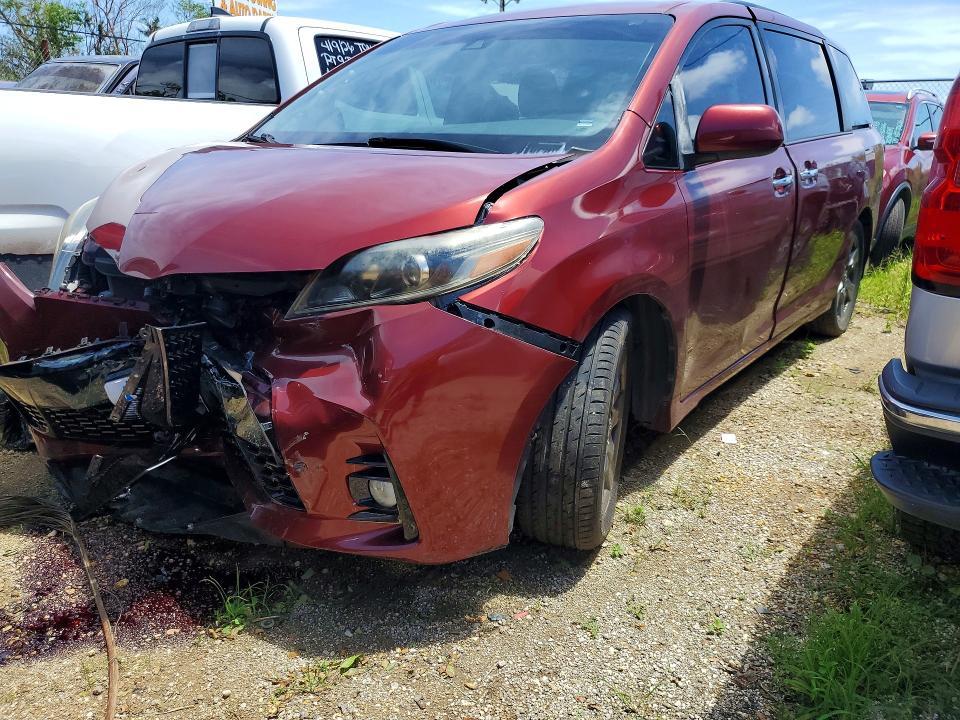 2019 Toyota Sienna se 8-passenger